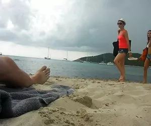 海滩的反应，第3部分