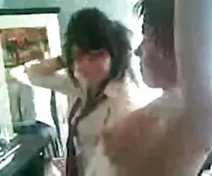 Liseli伯纳