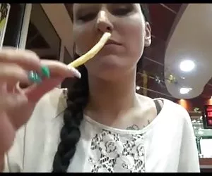 公共暨吃