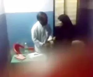 医生在拉合尔