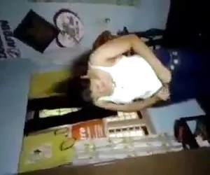 女孩显示的资产