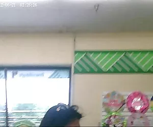 Upskirted墨西哥的摩洛伊斯兰解放阵线-哇，漂亮裸露的屁股！