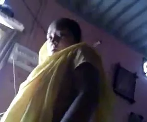 我的丰满的印度表弟savita1